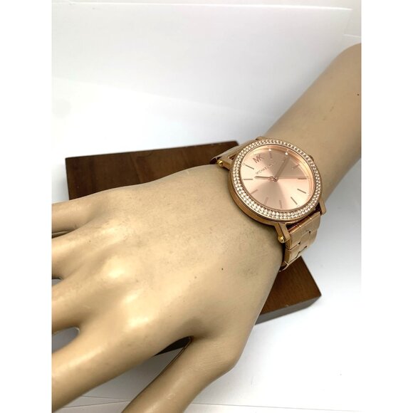 Michael Kors Women's Watch MK7346 Corey Quartz Rose Gold Stainless Steel 38mm - Picture 5 of 14
